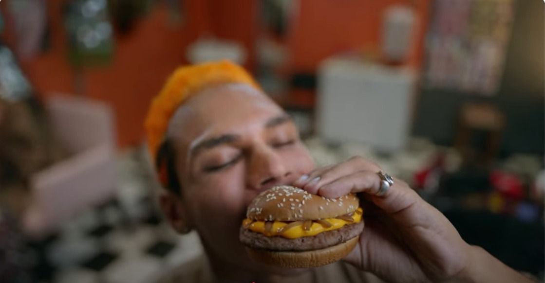 Méqui exalta Cheddar McMelt como ícone brasileiro