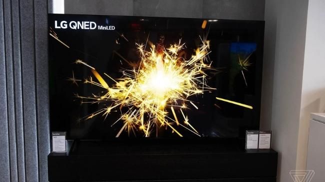 LG-anuncia-TVs-gigantes-e-aparelhos-domesticos-na-CES-2022-3.jpg