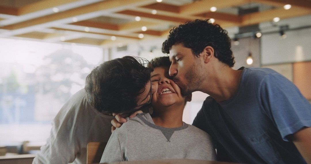 BK é criticado por homofóbicos por campanha LGBT+ com crianças