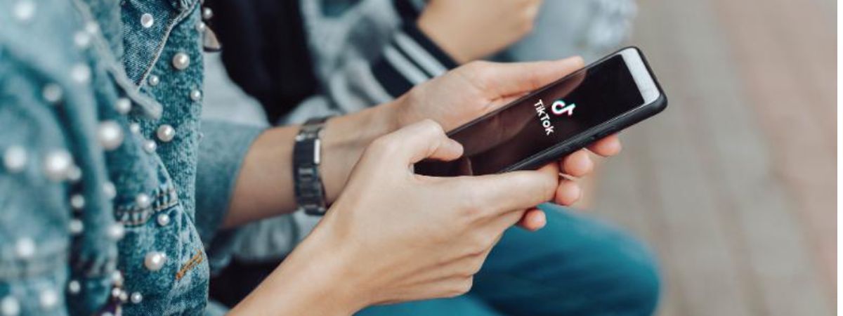 Comissão americana pede que Apple e Google removam o TikTok de suas lojas de aplicativos