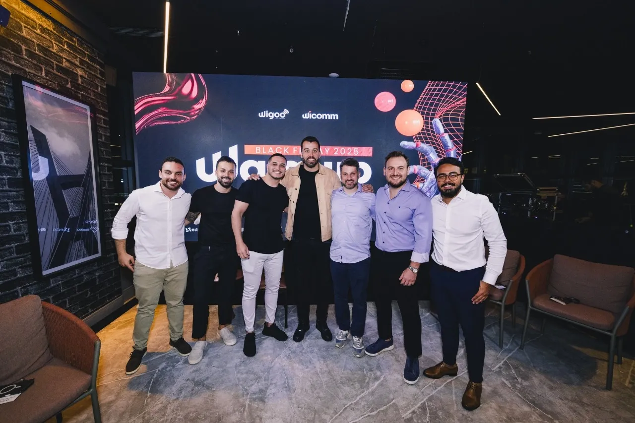 Grupo W reúne mercado e lança solução de IA no Warm Up Black Friday 2025