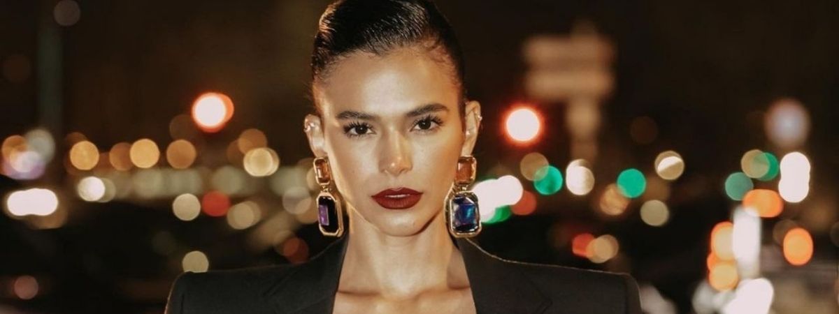 Bruna Marquezine irá estrelar novo filme da DC