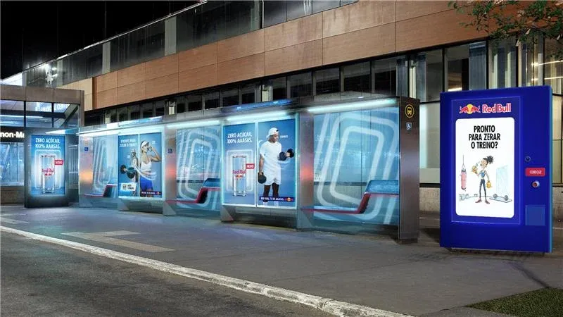 Red Bull ativa vending machine interativa na Paulista para lançar Red Bull Zero