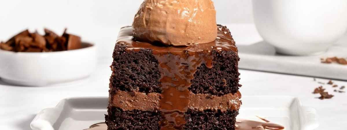CHOCOLATUDA: Abbraccio lança sobremesa Quadrato di Cioccolato