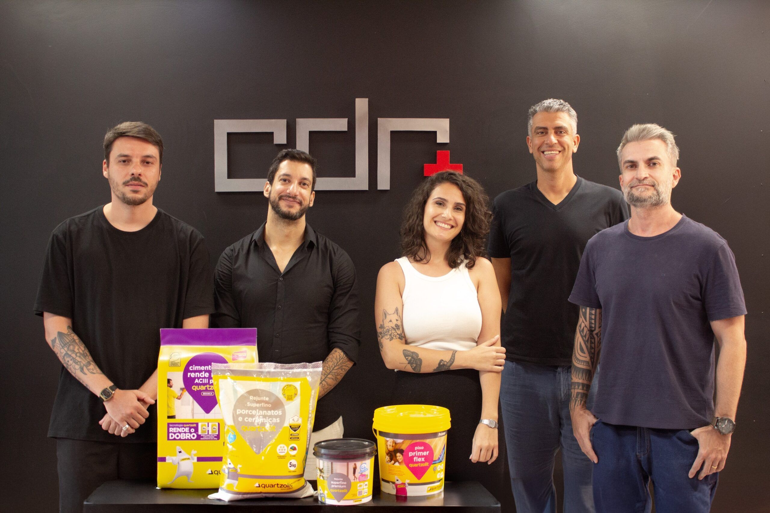 CDR+ assume produtos de construção da Saint-Gobain