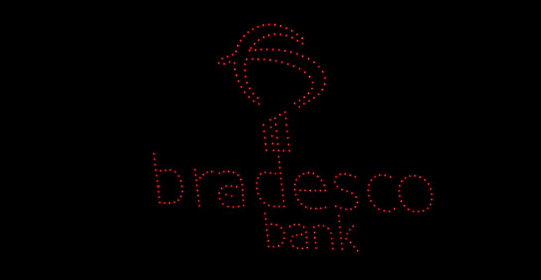 Bradesco promove show de drones na Tardezinha em Miami