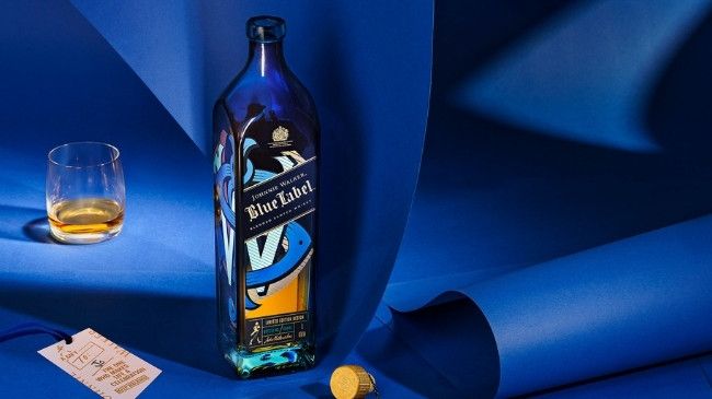 Johnnie-Walker-lanca-rotulos-especiais-para-o-fim-do-ano-2.jpg