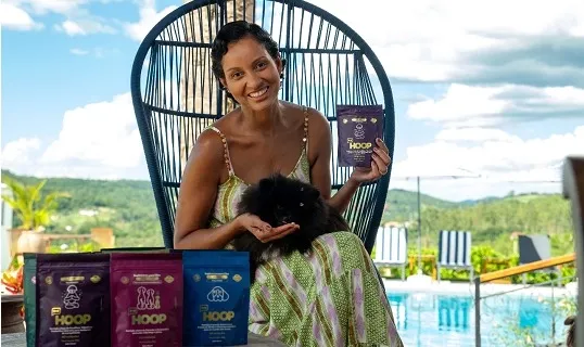 HOOP anuncia Rosângela Jacquin como embaixadora e foca em saúde preventiva pet
