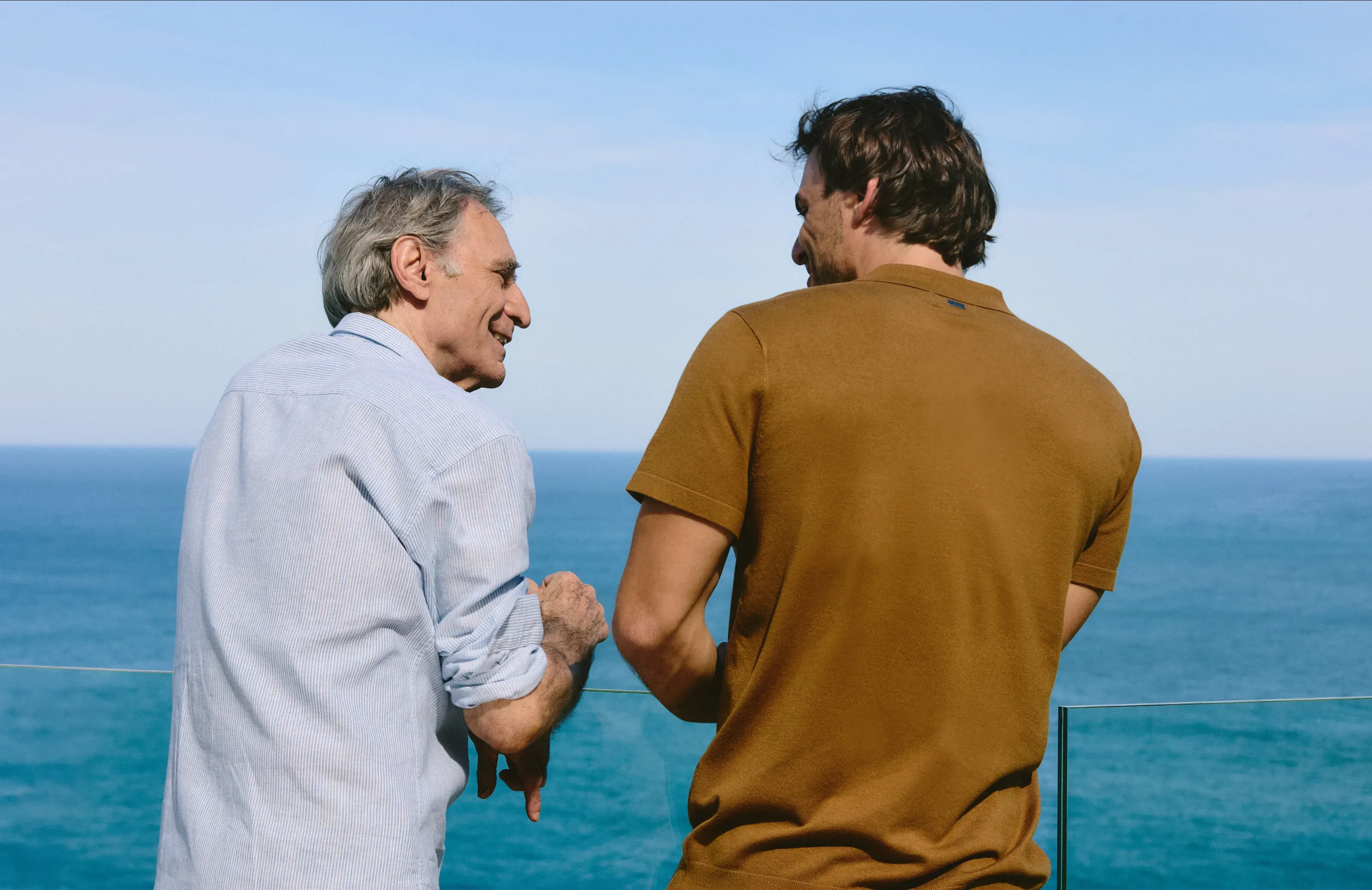 Foxton celebra o Dia dos Pais com campanha estrelada por Herson e Lucas Capri