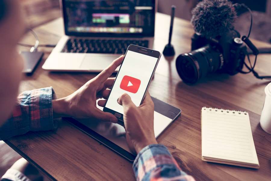 YouTube alcança mais de 5 milhōes de usuários durante transmissão ao vivo na Black Friday