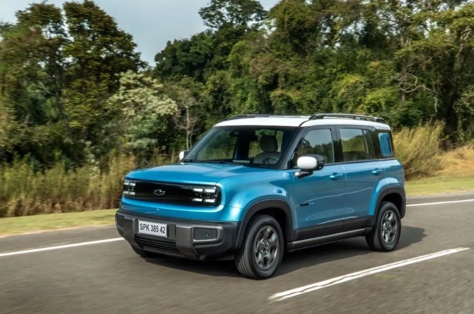 GM e Uber firmam parceria para ampliar o acesso de motoristas a veículos elétricos no Brasil