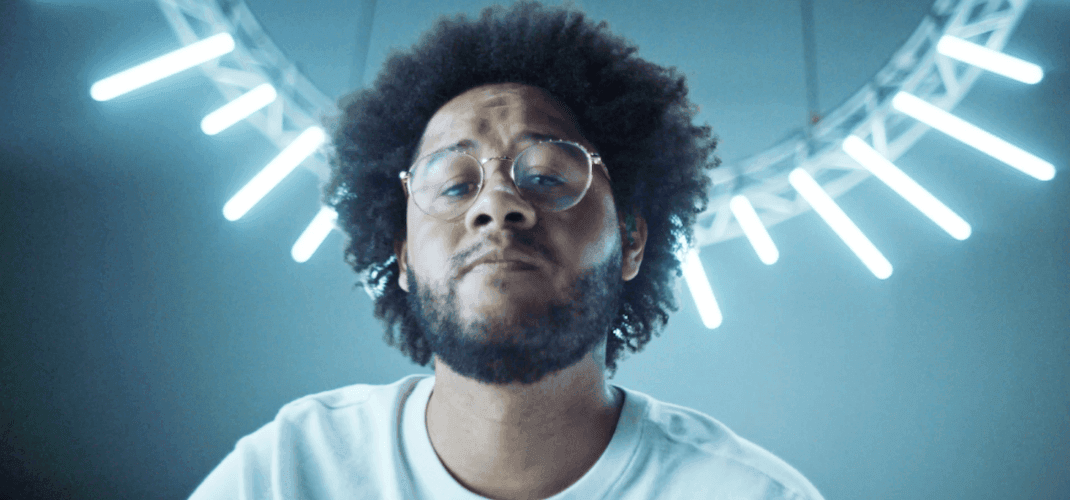 Estácio lança campanha com a co-criação do rapper Emicida