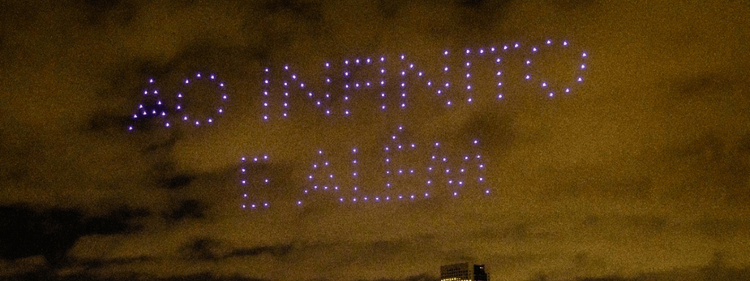 Disney promove show de drones para celebrar o lançamento de Lightyear