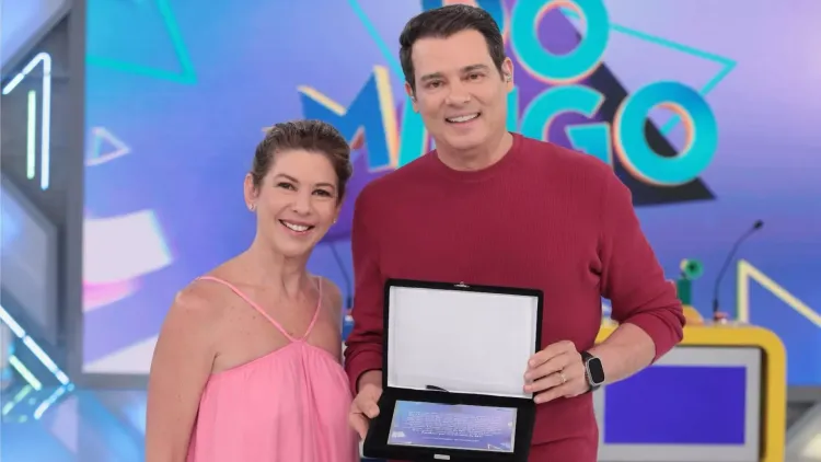 SBT comemora 30 anos de Celso Portiolli na emissora