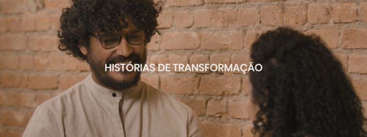 Assaí Atacadista promove campanha com cantor Criolo