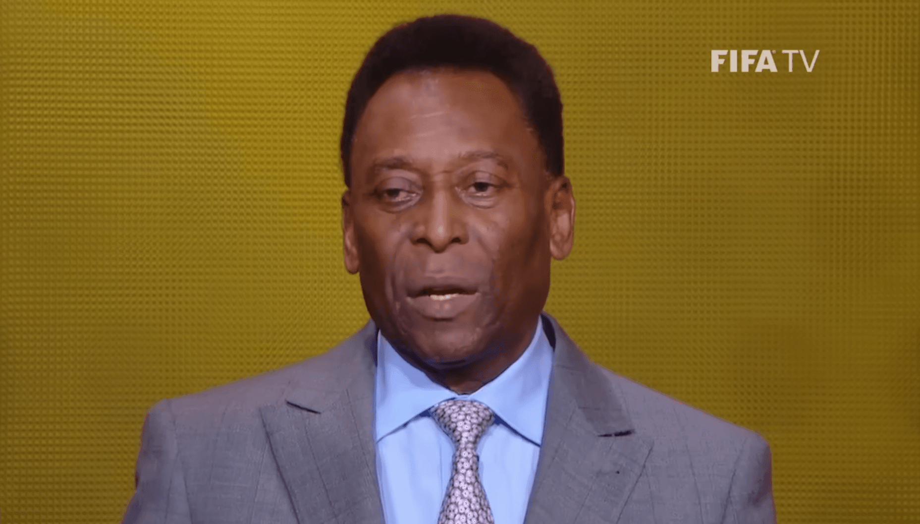 Com AI, Pelé convida Neymar a voltar ao Santos
