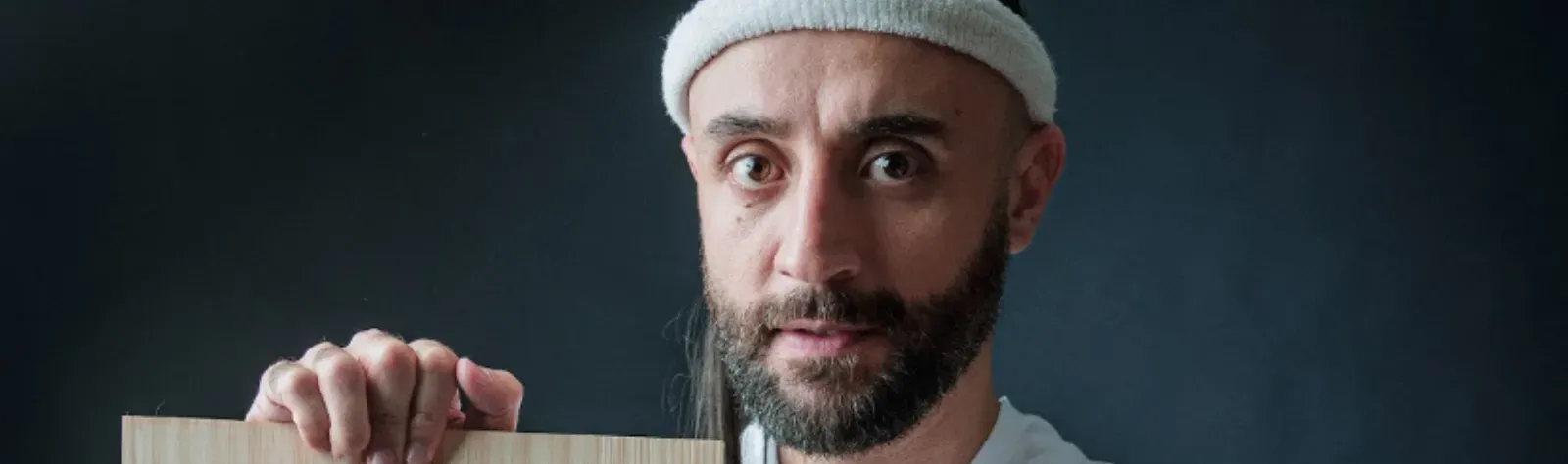 Espetáculo humorístico de Evandro Rodrigues encerra julho na Arena B3