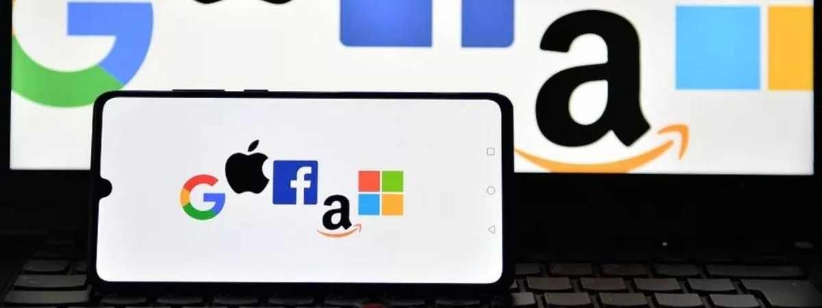 Big Techs devem lidar com desinformação ou enfrentar fim, diz UE
