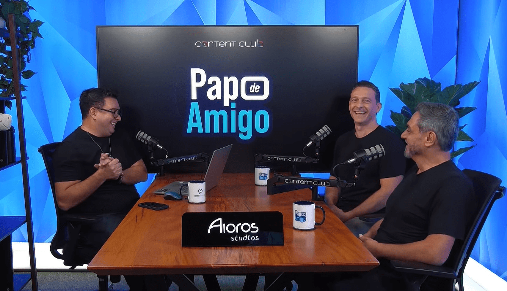 Amigos do Mercado recebe Daniel Rosa e Ivo Aguirra