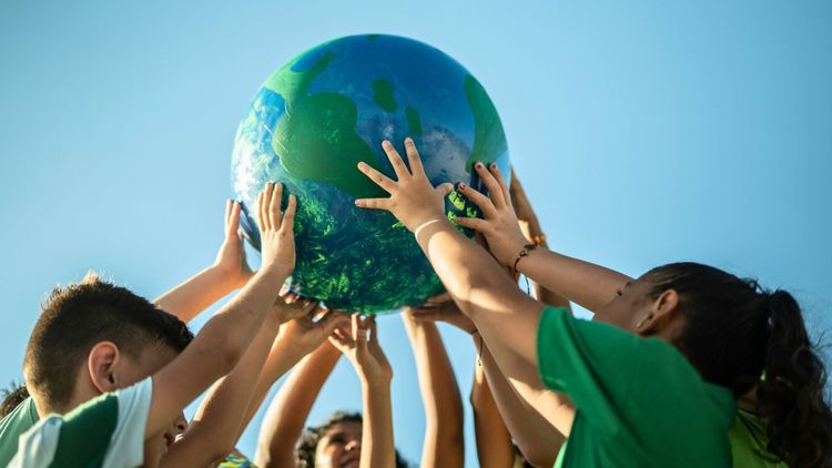 Pesquisa inédita revela que crianças brasileiras estão preocupadas com a crise climática
