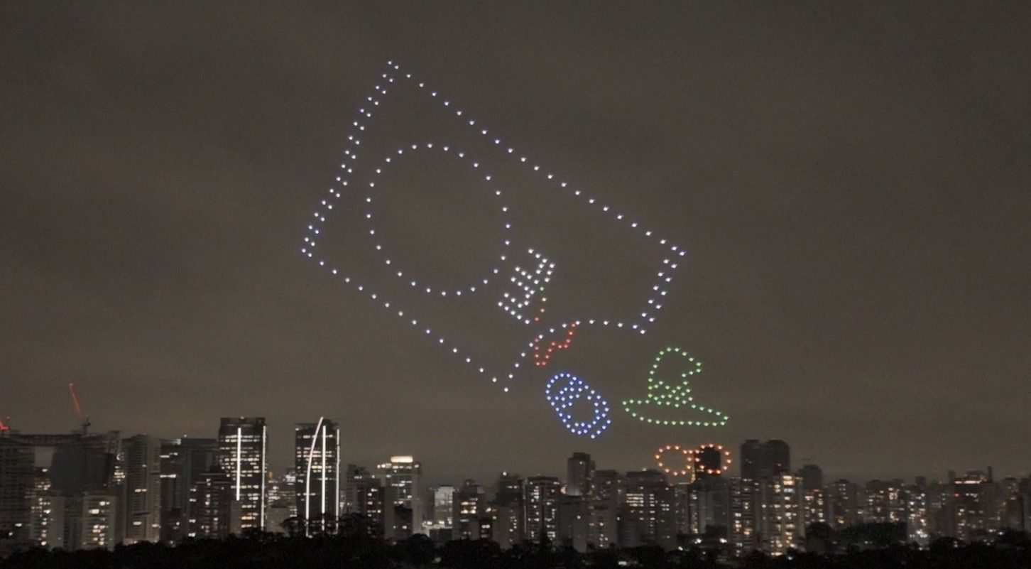 Fini homenageia Harry Potter com show de Drones