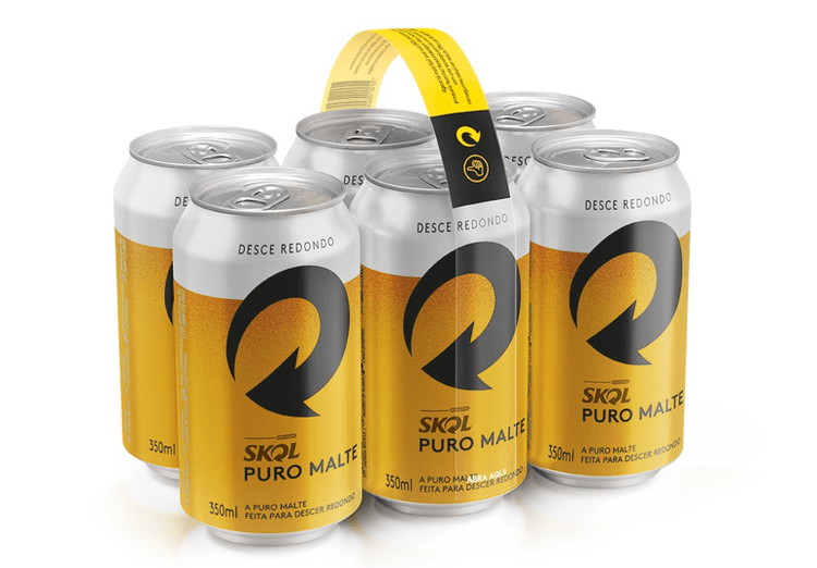 Ambev testa pack sustentável de Skol, com 70% menos plástico