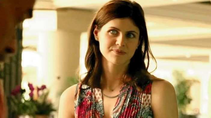 Alexandra-Daddario-white-lotus-702x395.jpeg
