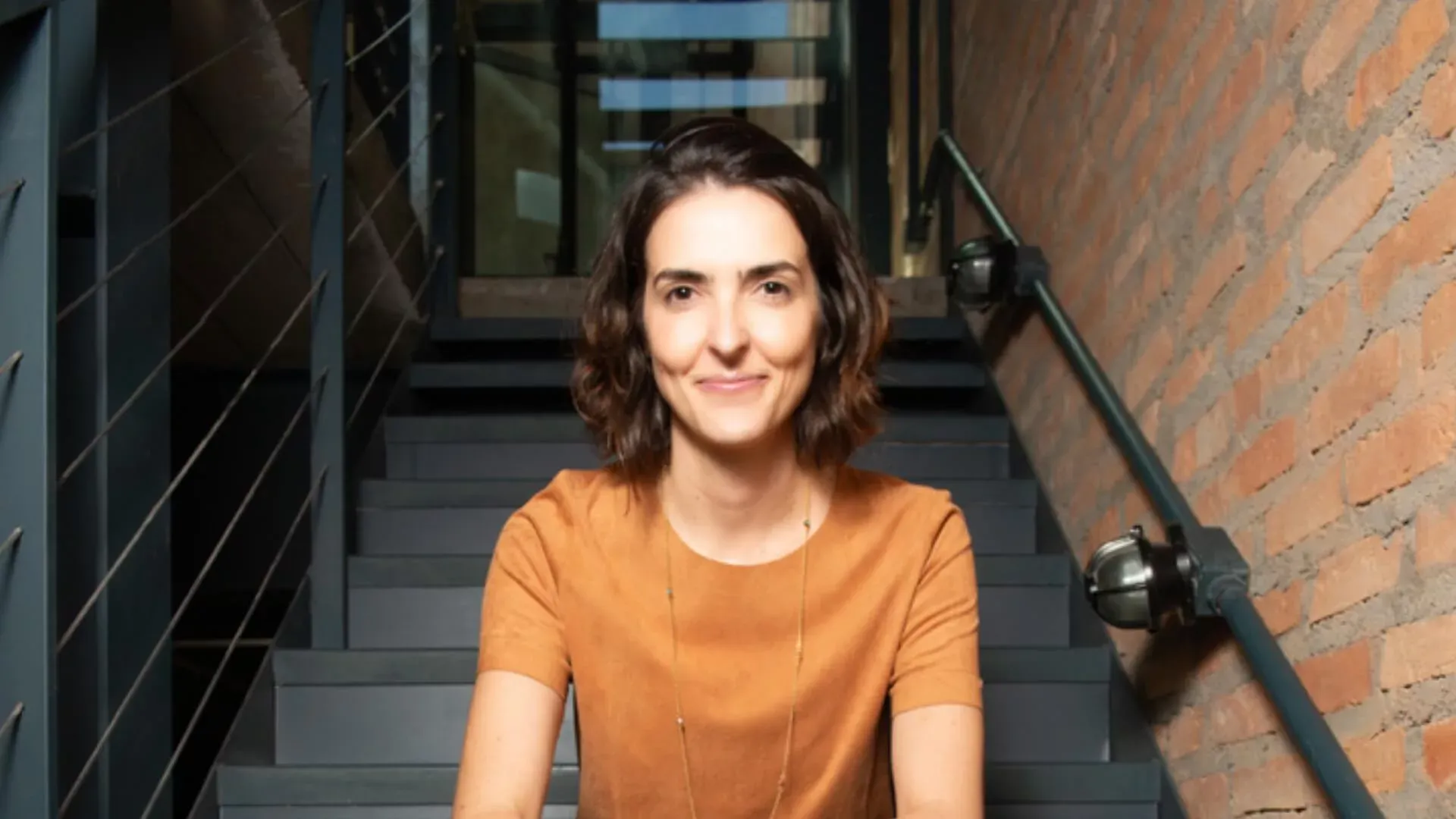 Juliana Carvalho assume liderança de comunicação na DC Set Group