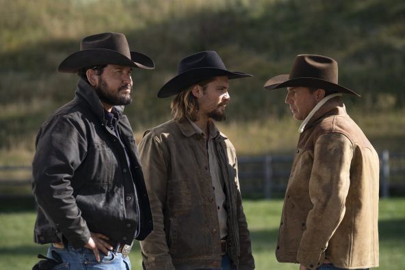 yellowstone-rip-kayce-john-dutton-592x395.jpg