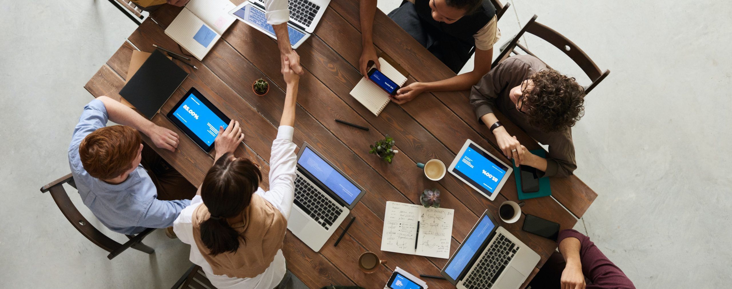 Grupo Sai do Papel seleciona 2.000 startups para participar no RIW do Startup Programme, maior programa do Brasil para startups