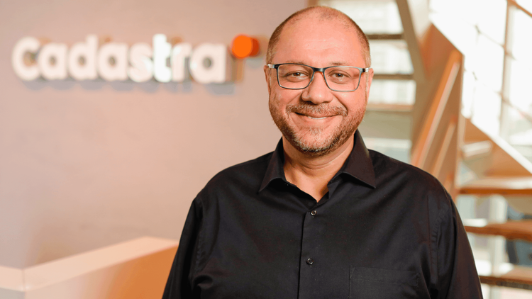 Adilson Batista assume vice-presidência de Branding & Creativity na Cadastra