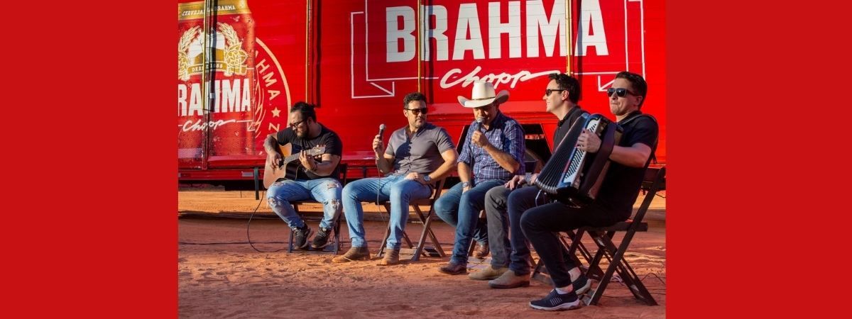 Brahma lança websérie ‘Parada Sertaneja’ com João Bosco e Vinícius