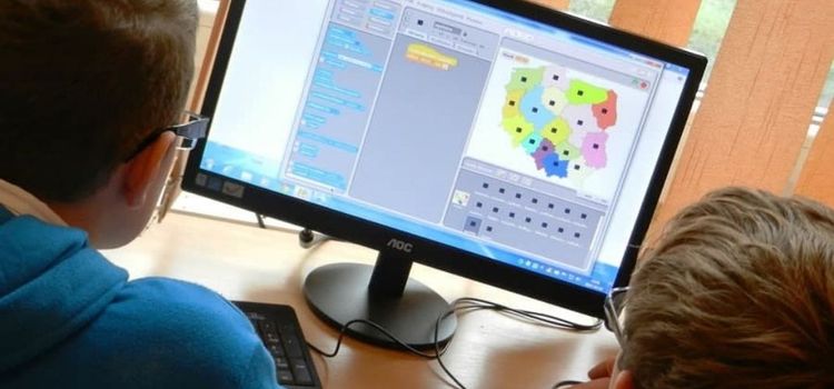 Como a tecnologia e os últimos eventos estão alavancando o ensino doméstico