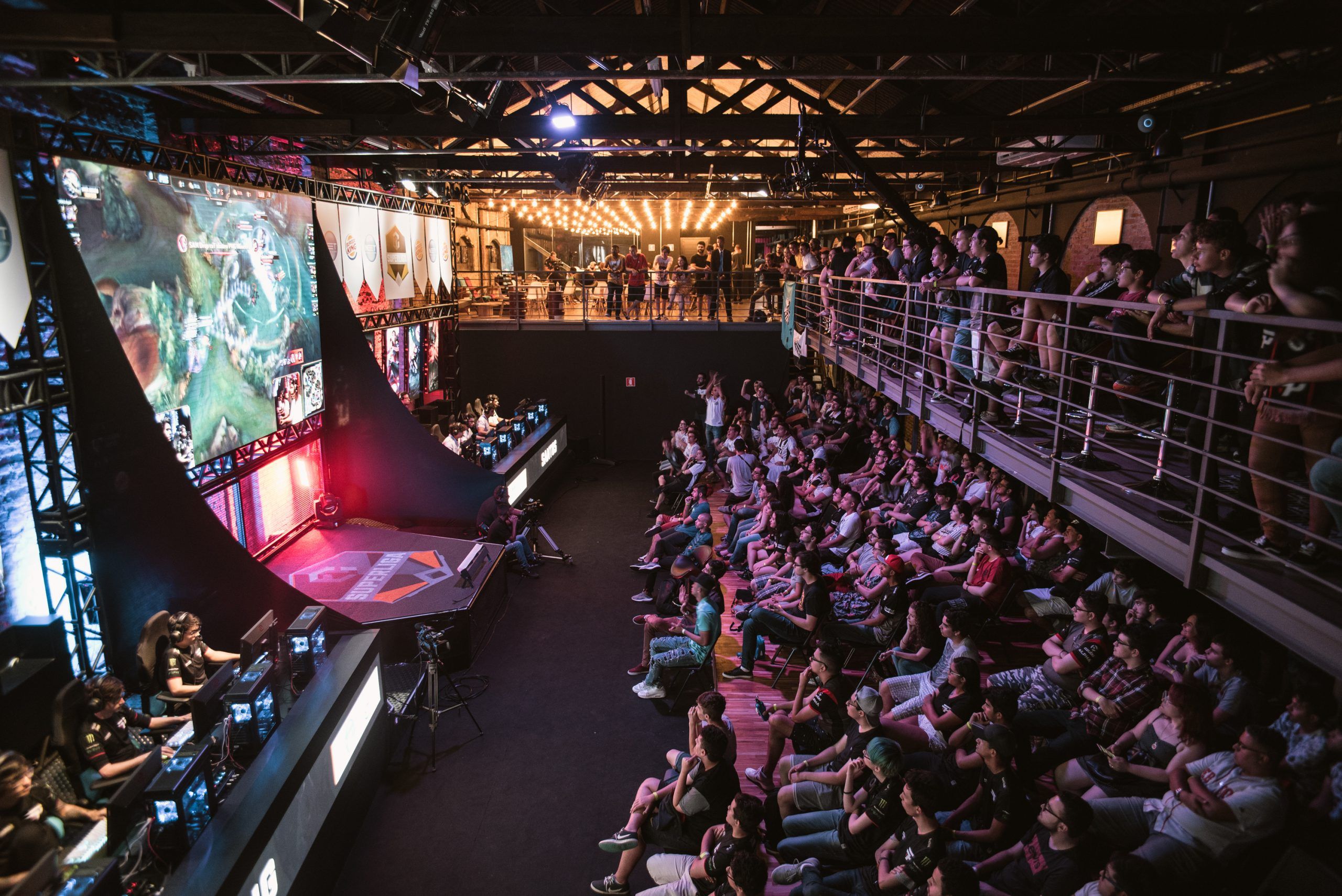 Fãs de eSports tornam-se investidores e influência no universo gamer