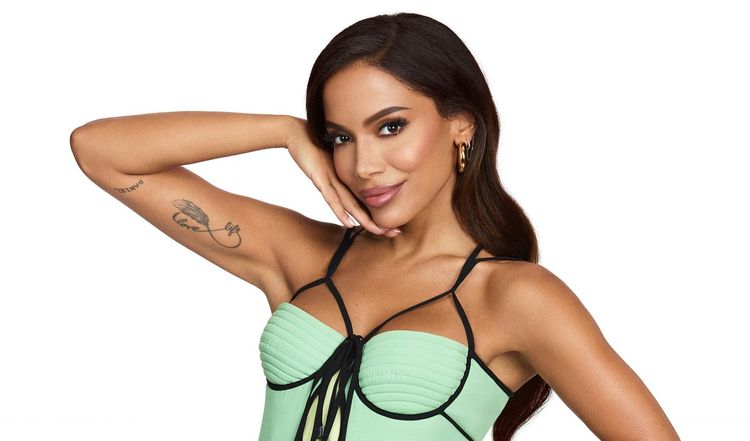 Anitta se torna sócia da Laser&Co