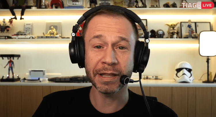 SBT oficializa Tiago Leifert como novo narrador