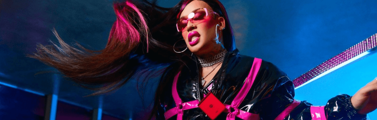 Motorola resgata linha razr com clássico dos anos 2000 na voz de Gloria Groove