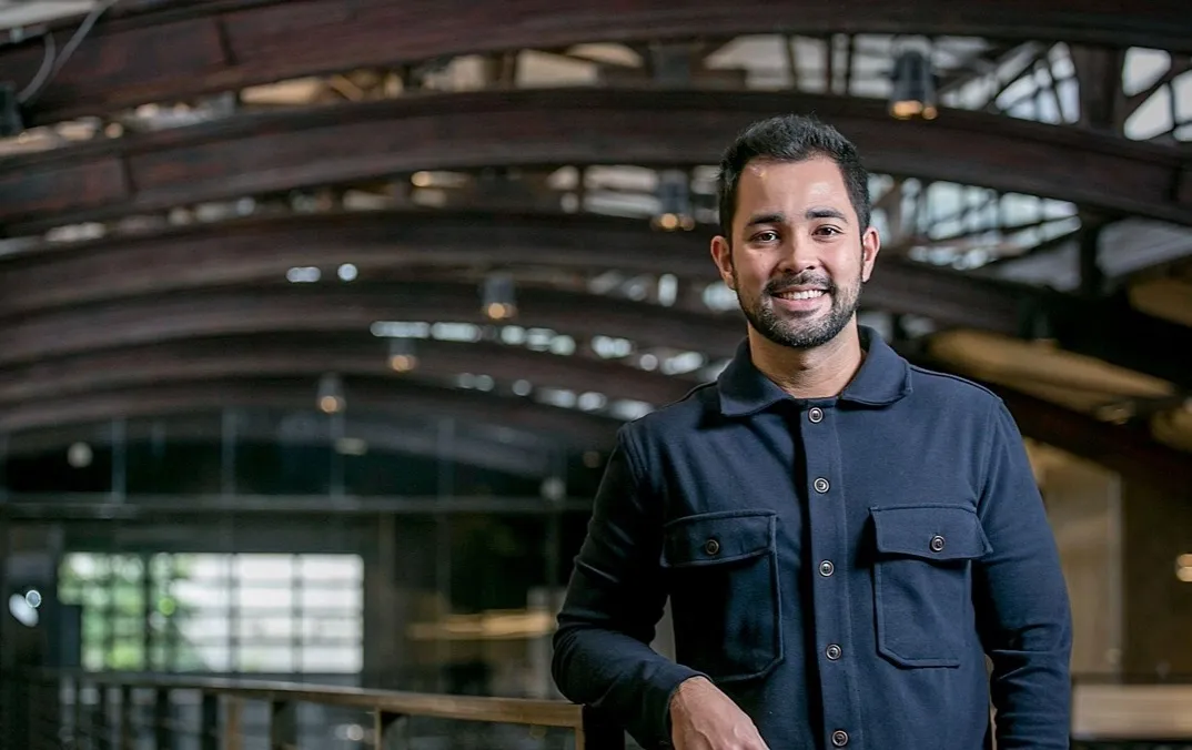 Spark fortalece liderança financeira com foco em ciclo de crescimento