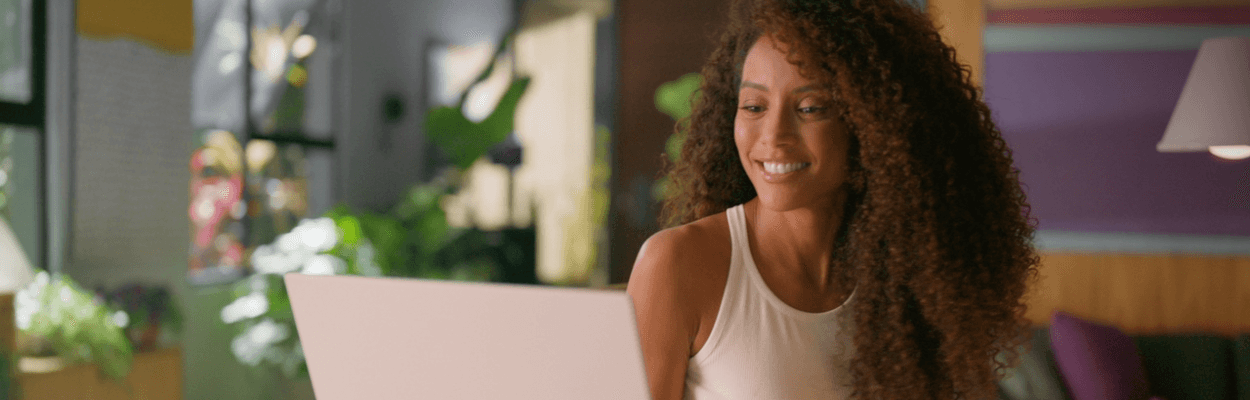 ‘Cliente desde sempre’, Taís Araujo protagoniza nova campanha da Vivo
