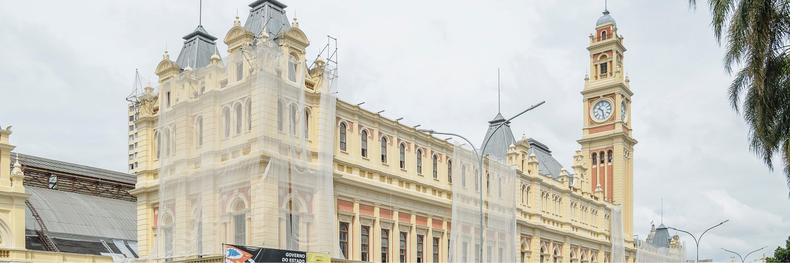 Museu da Língua Portuguesa recebe visitas durante reconstrução