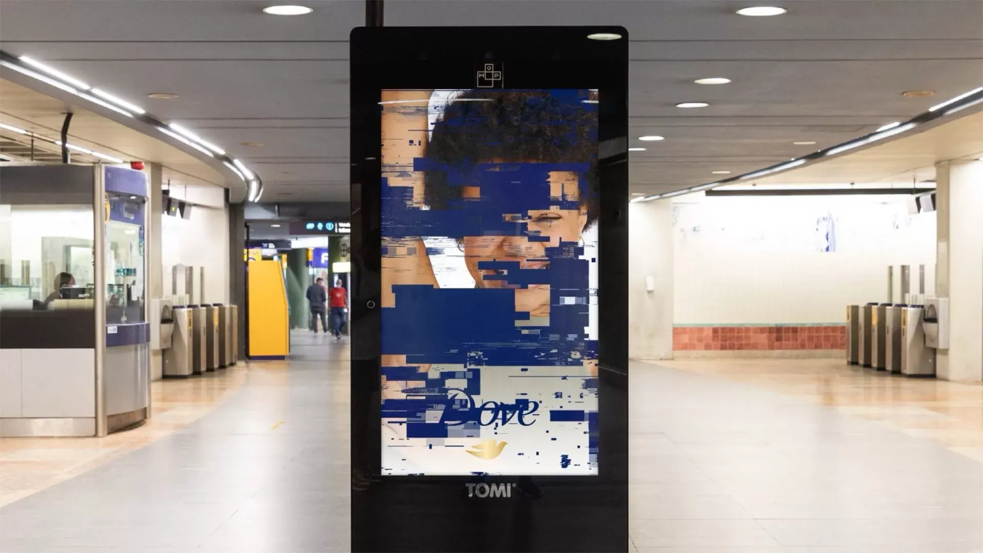 Dove transforma “bug” de tela azul em alerta sobre cuidados com a pele