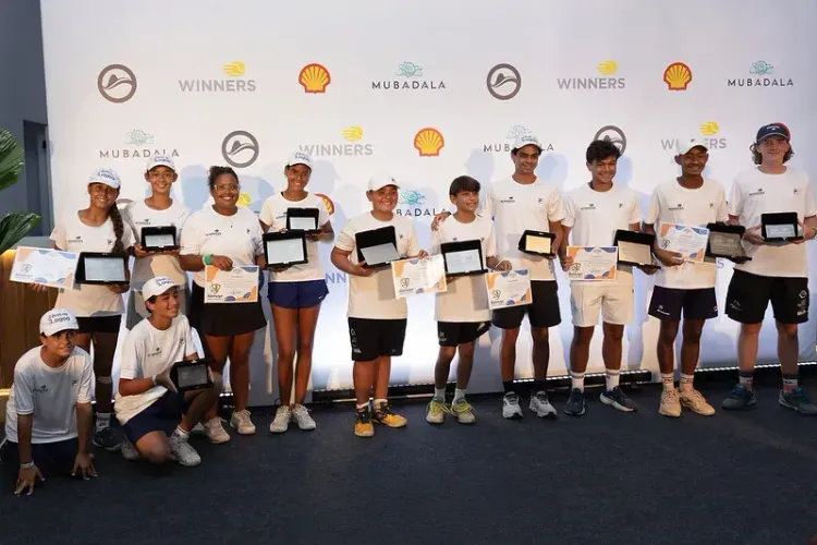 Jovens campeões do Torneio Winners do Rio Open 2025 participam de clínica no CT Kirmayr em Serra Negra