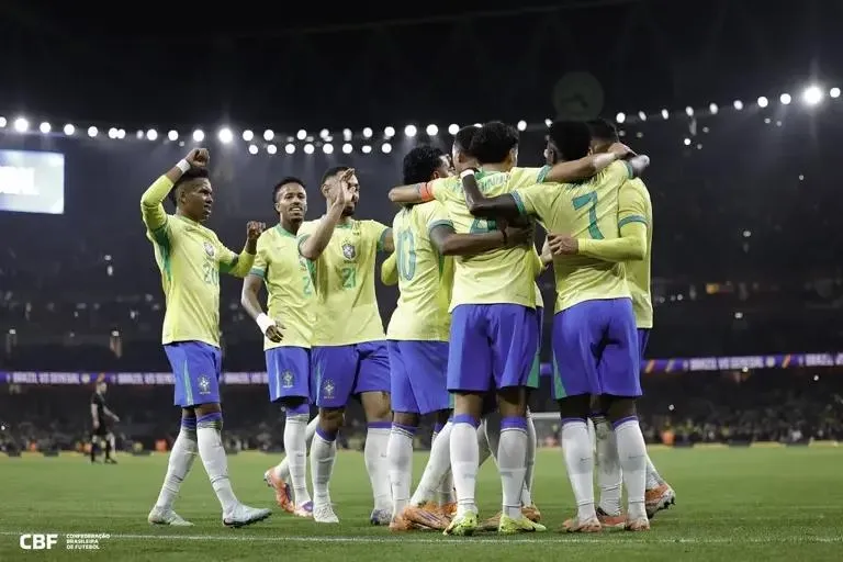 Copa do Mundo 2026 acelera corrida por publicidade em tempo real na segunda tela