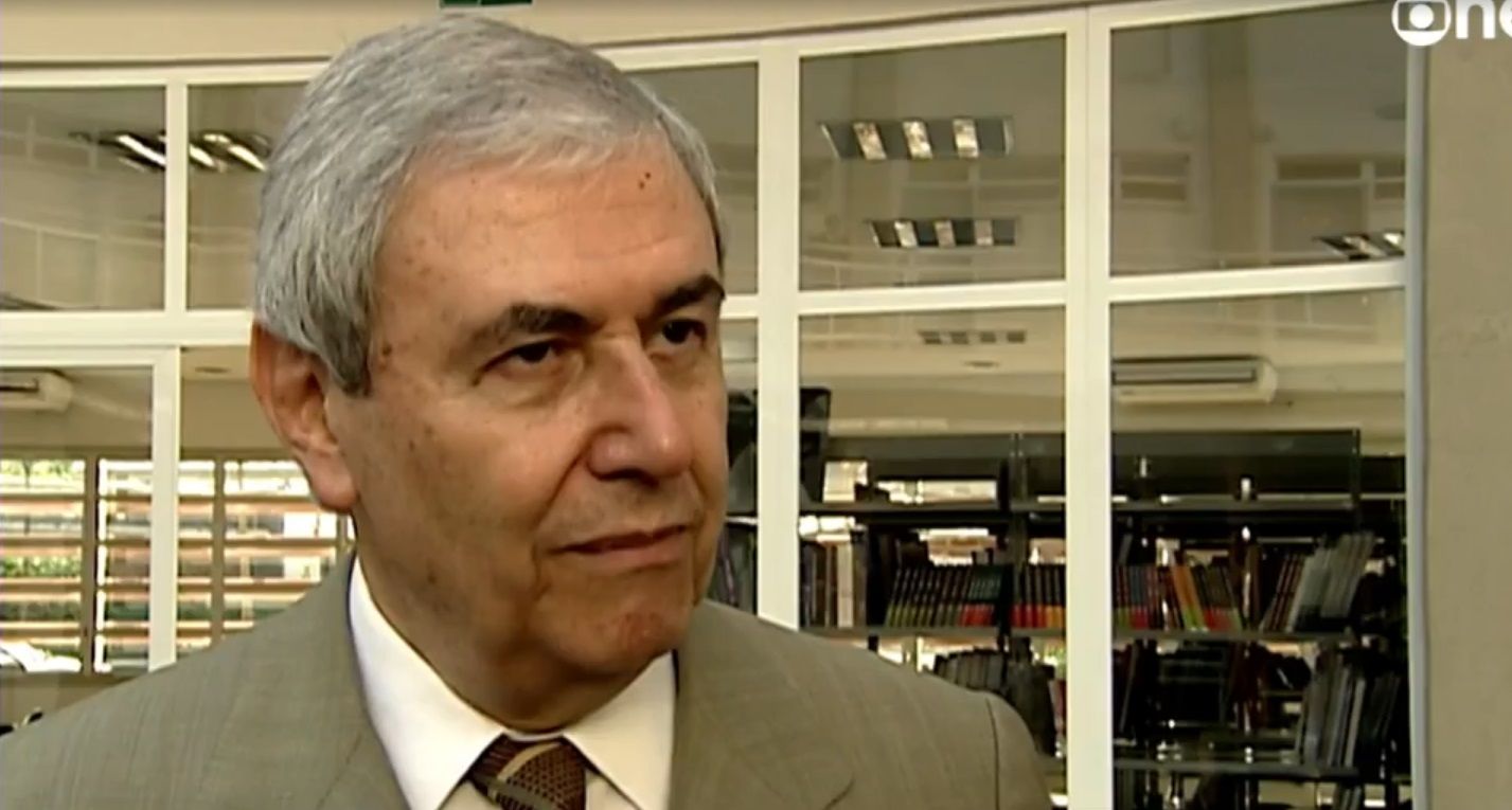 Mercado lamenta a morte de Octávio Florisbal