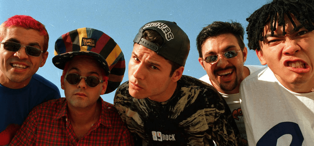 Mamonas Assassinas serão homenageados em live com grandes artistas