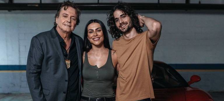 Fábio Jr. e família divertem em Me Tira da Mira