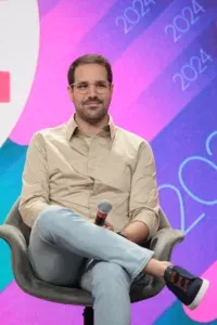 paulo-200x300.webp