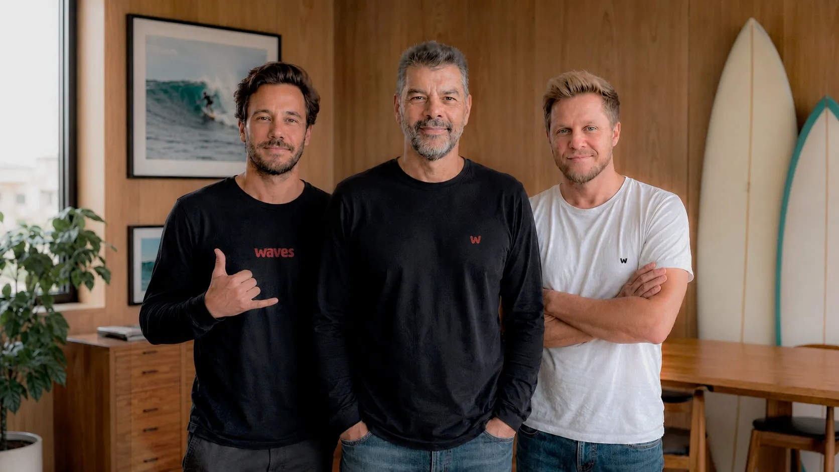 Waves anuncia reposicionamento estratégico como ecossistema completo de conexão com o surfe