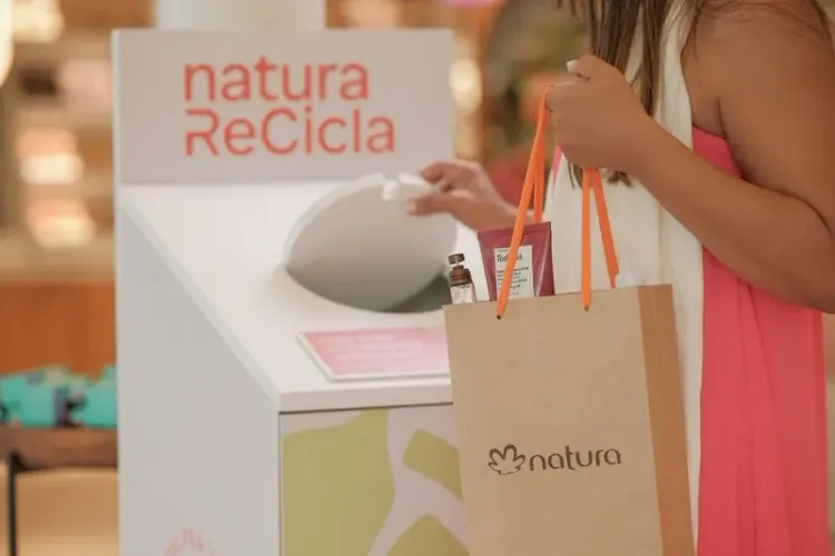 Natura amplia programa de logística reversa para mais de mil lojas no Brasil