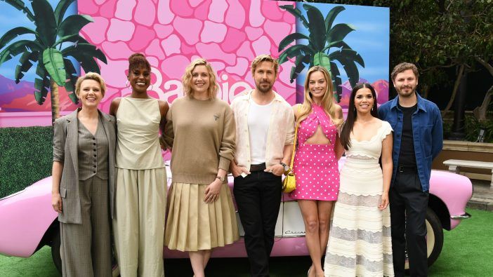 kate-mckinnon-issa-rae-greta-gerwig-ryan-gosling-margot-n-702x395.jpg